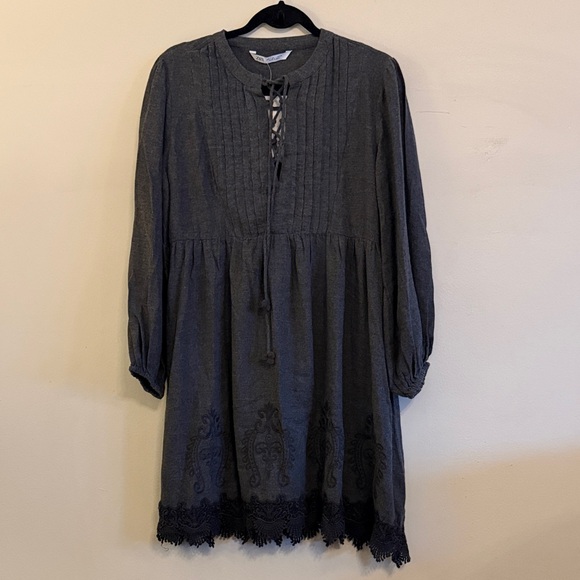 Zara Dresses & Skirts - Zara Charcoal Long Sleeve Dress with Lace Hem